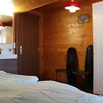 Haus Weideli, Dammstrasse 7 *