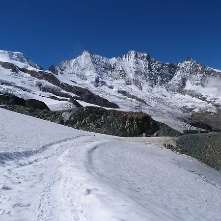 Haus Weideli, Dammstrasse 7 Prázdninový dům *
