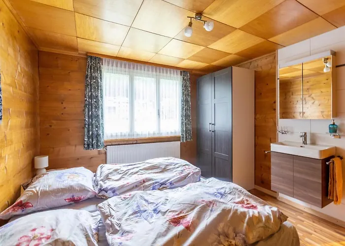 Haus Weideli, Dammstrasse 7 * Saas-Grund