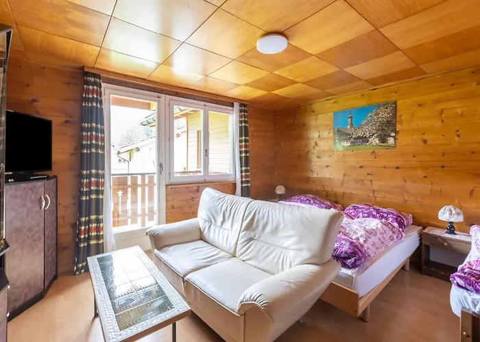 Holiday home Haus Weideli, Dammstrasse 7 Saas-Grund