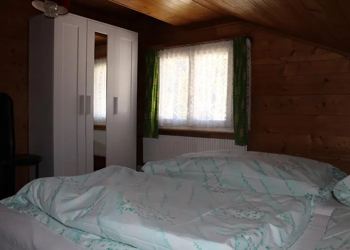 Haus Weideli, Dammstrasse 7 *